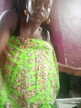 Petite_li — Show pussy and open it