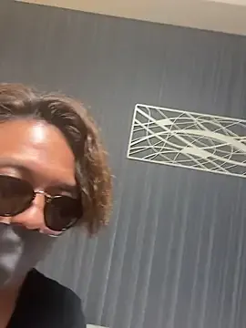 POMUPOMUPURIN2 — Freechat on StripChat