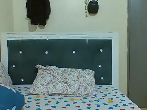 Prettymimi7 — fuck my ass daddy