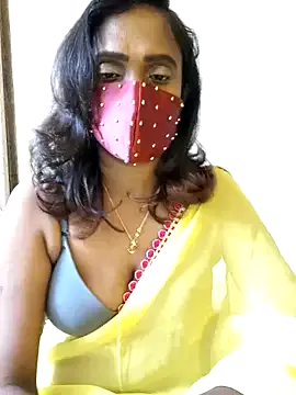 Queen-dhivya — Freechat on StripChat