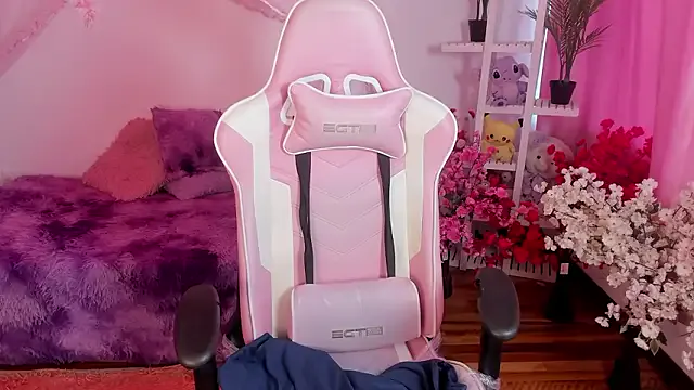 Rachel_sterling — Messy blowjob alot saliva on my boobs