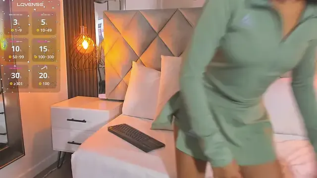 StripChat Real_virgin_Pussy is Freechat Real_virgin_Pussy — Flash pussy