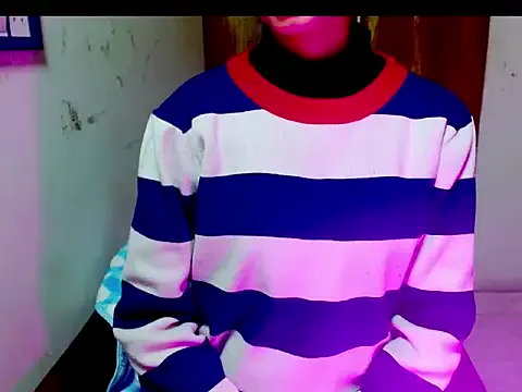 Roiseeee — cream on boobs