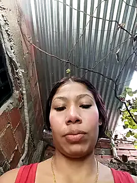 Freechat Rous-squir on StripChat