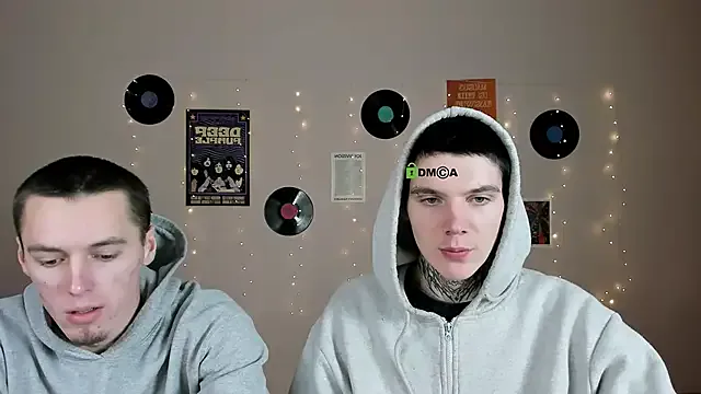 ryan_zen — show off your biceps