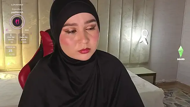 StripChat SamiQuest is Freechat SamiQuest — blow job