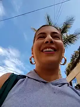 StripChat scarlett_moore is Freechat scarlett_moore — Help me to choose an outfit