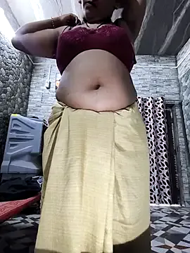 SexyKajal_758 — I phone 17