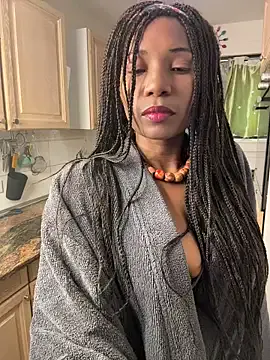 ShantelSexyYoungMilfie — oil sagging tits n shake em