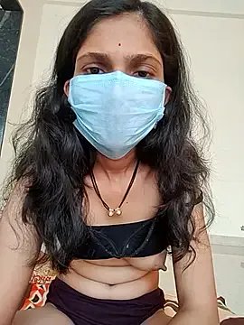 Shivani2002 — Private on StripChat