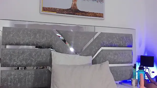 Slut_Milf_ — Freechat on StripChat