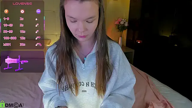 Sowetly — SQUEEZE AND SLAP MY ASS<3