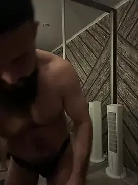 StripChat SportsManBi is Freechat SportsManBi — Excite me