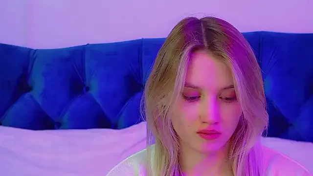 StacyEvances — today I'm your hot Stacy