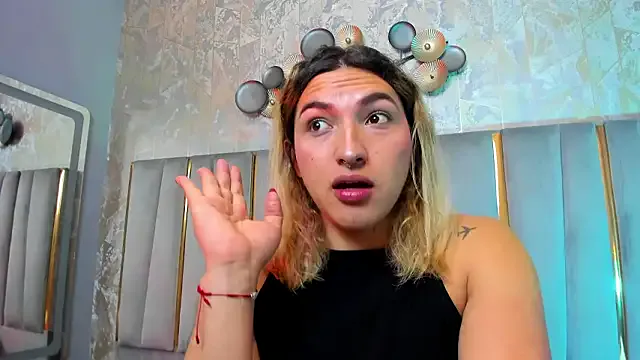 StripChat TomLondon_ is Private TomLondon_ — slow masturbation