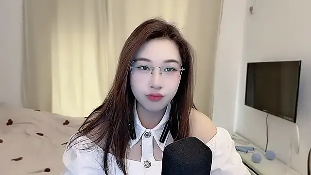 TTtia_ — Freechat on StripChat