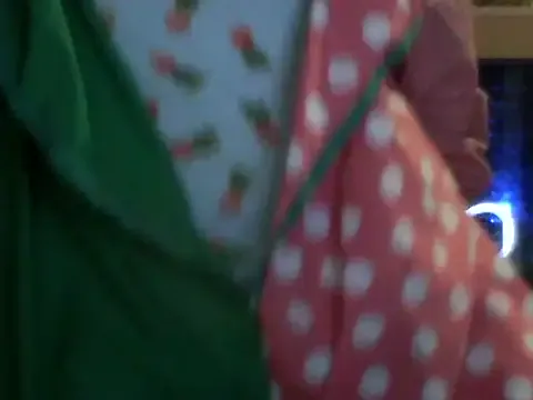 untamedredsnake — get me a bed I'm tried of a sofa