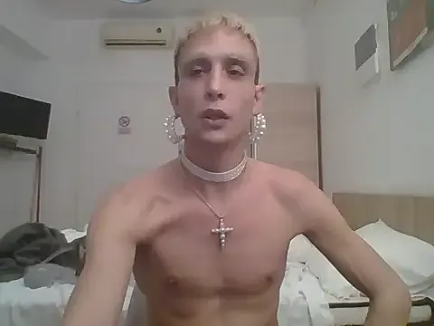 StripChat VictoriaBigSecret is Group VictoriaBigSecret — MULTIMILLONARIE GOAL 10% x CUM