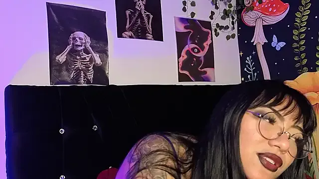 victoriia_thompson — Saliva in my asshole