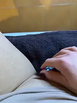 Wet-Pussycat — Testiamo i giocattoli nuovi